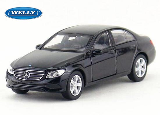 Welly Mercedes Benz E-Class Diecast Toy 1:36 Red /Black /White