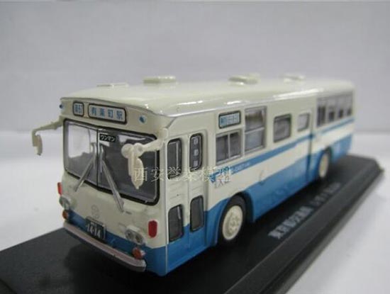 IXO Isuzu BU04 Diecast Bus Model 1:72 Scale White-Blue