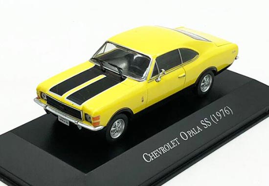 IXO Chevrolet Opala SS 1976 Diecast Car Model 1:43 Yellow