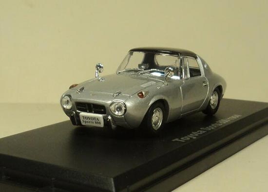 IXO Toyota Sports 800 1964 Diecast Car Model 1:43 Scale Silver