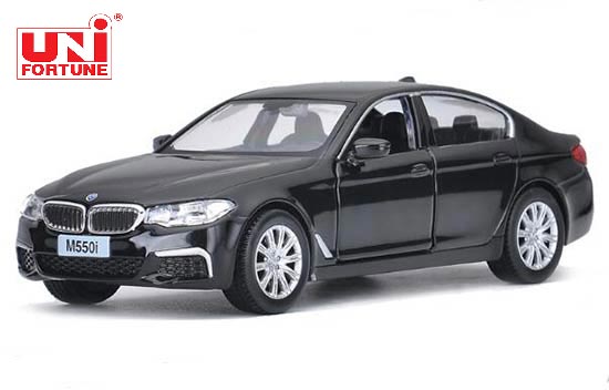 RMZ City 2017 BMW M550i Diecast Car Toy Blue /White /Black /Gray