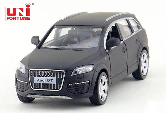 RMZ City Audi Q7 Diecast SUV Toy 1:36 Scale Matte Black