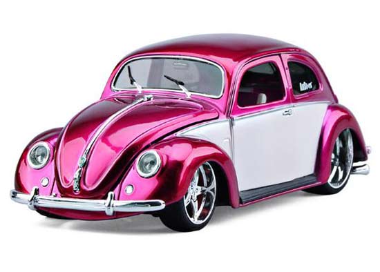 Maisto 1951 Volkswagen Beetle Diecast Car Model 1:18 Purple