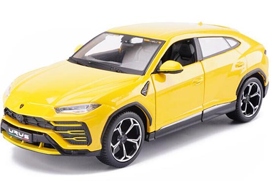 Maisto Lamborghini Urus Diecast Model 1:24 Scale Yellow / Gray