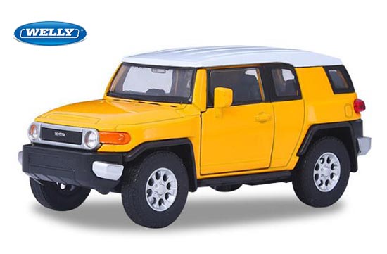 Welly Toyota FJ Cruiser Diecast Toy 1:36 Scale Yellow / Blue