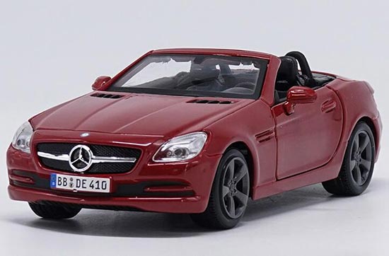 Maisto Mercedes Benz SLK-Class Diecast Model 1:24 Scale Red