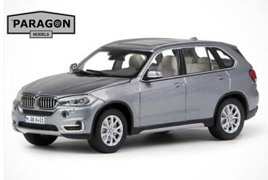Paragon BMW X5 Diecast SUV Model 1:43 Scale White / Gray
