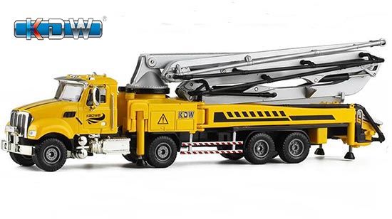 KDW Concrete Pump Truck Diecast Toy 1:55 Scale Yellow