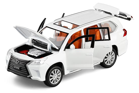 Lexus LX570 SUV Off-road Vehicle 1:32 Car Model Diecast Toy Collection White Kid 