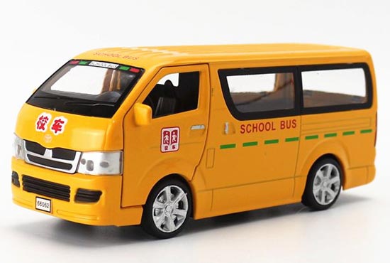 Proswon Toyota Hiace Diecast School Bus Toy 1:32 Scale Yellow