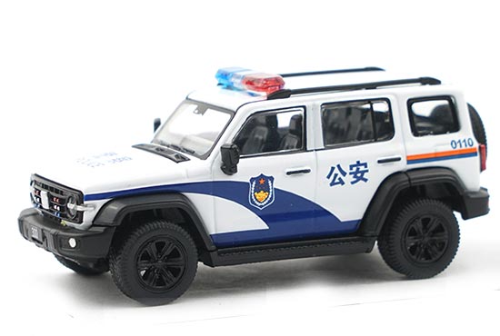 XCARTOYS Tank 300 SUV Police Diecast Model 1:64 Scale White