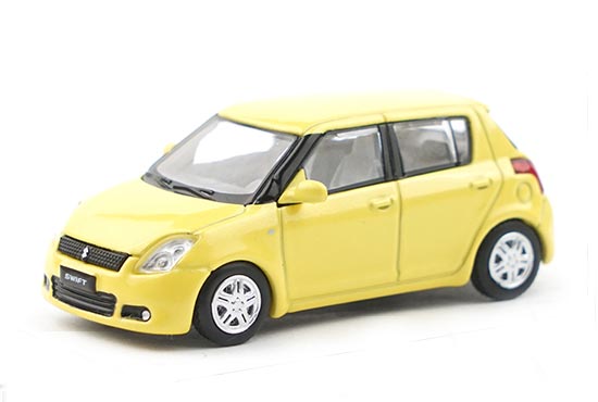XCARTOYS Suzuki Swift Diecast Model 1:64 Green / Red / Yellow